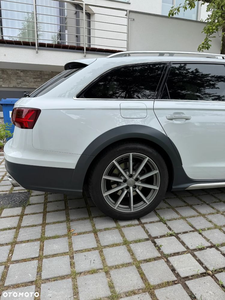 Audi A6 Allroad - 4