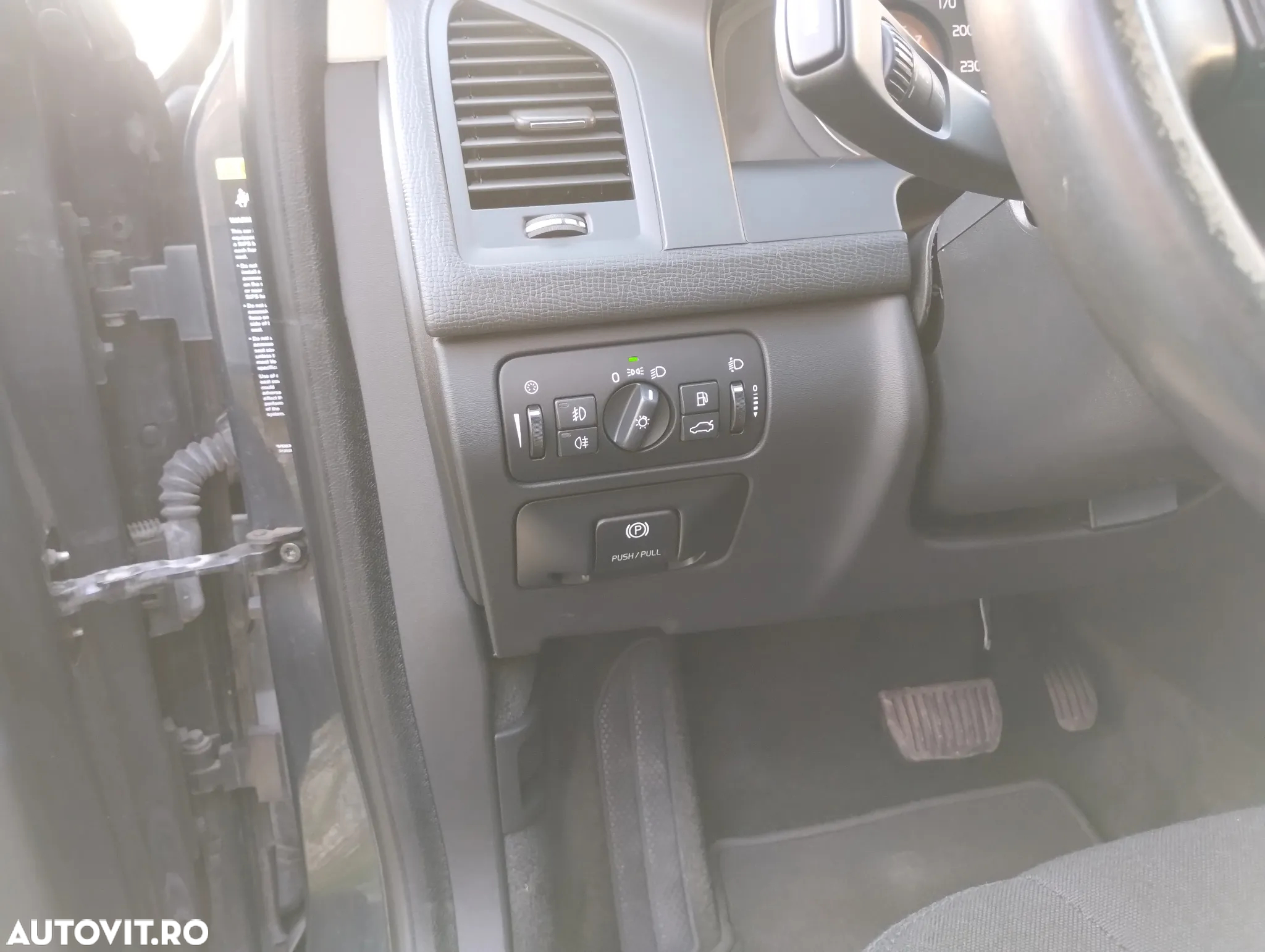 Volvo XC 60 - 20