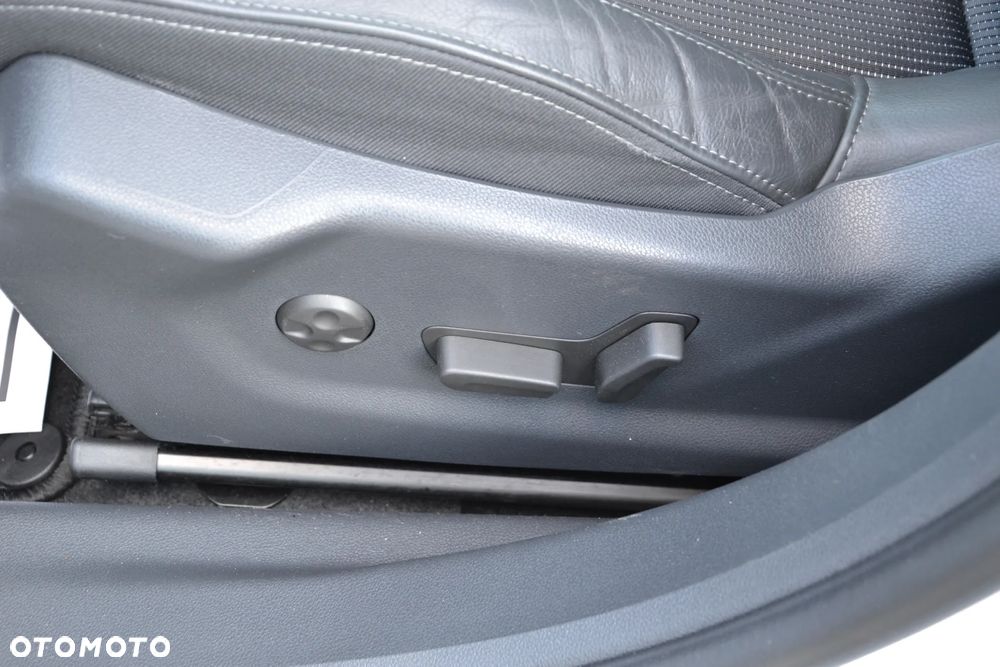 Peugeot 508 BlueHDi FAP 180 Automatik Stop&Start Allure - 28