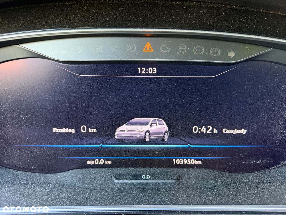 Volkswagen Golf - 28