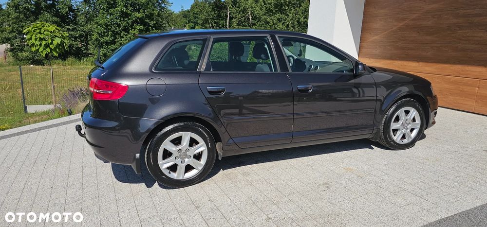 Audi A3 Sportback 2.0 TDI DPF Attraction - 17