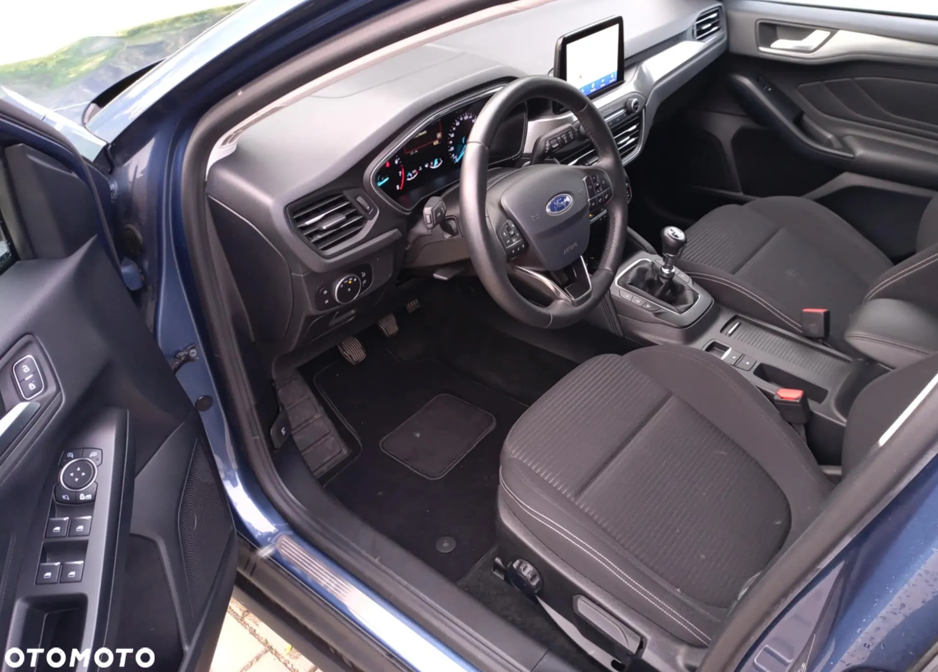 Ford Focus 1.5 EcoBoost ST-Line ASS - 11
