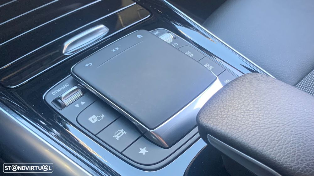 Mercedes-Benz GLA 250 - 12