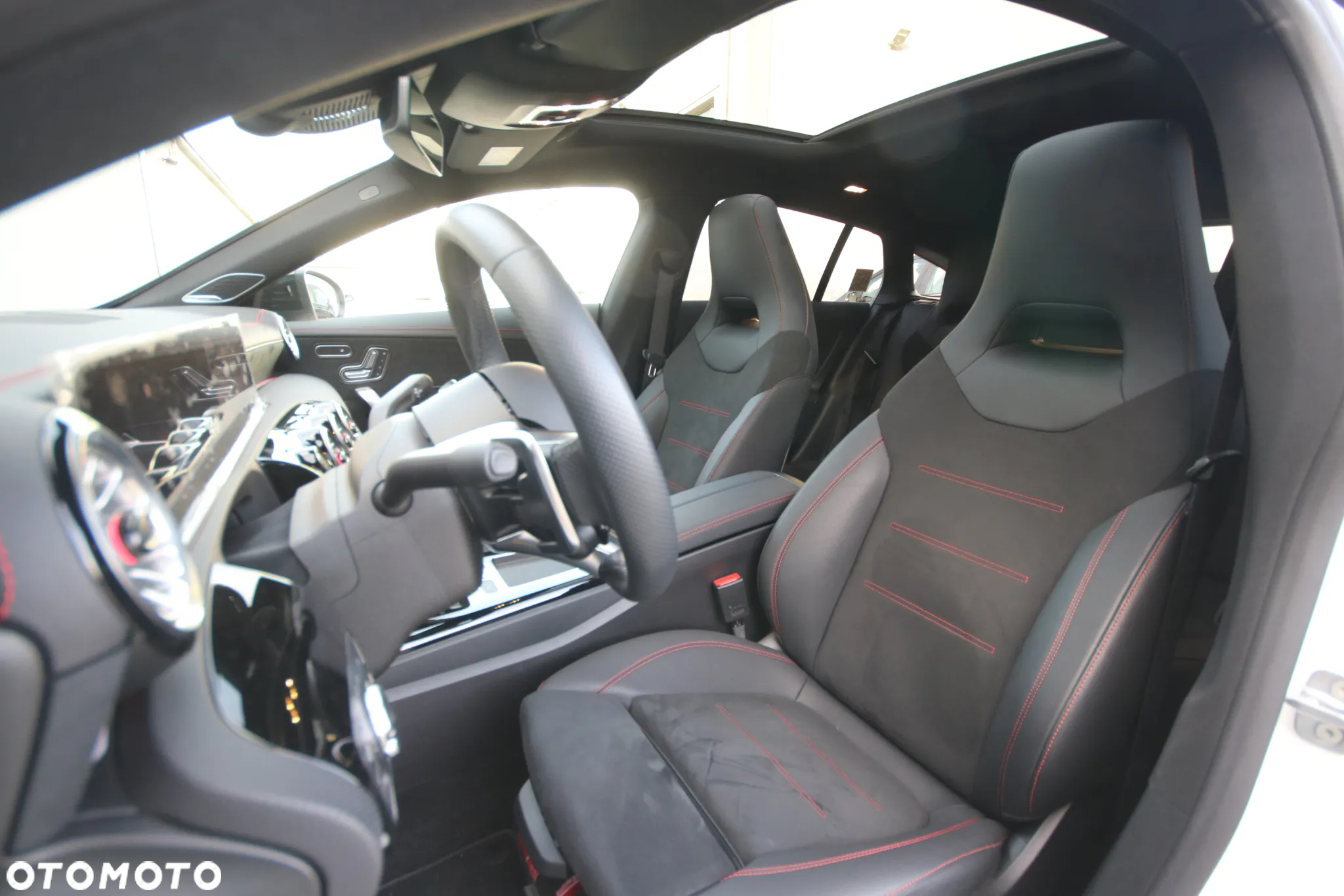 Mercedes-Benz CLA AMG 35 4Matic Shooting B AMG Speedshift 8G-DCT AMG Line Advanced Plus - 12