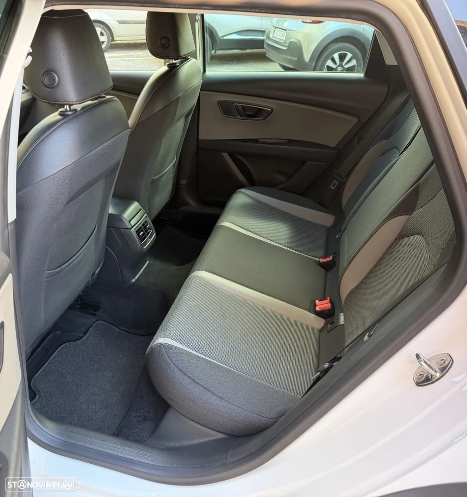 SEAT Leon ST 1.6 TDI S&S Style - 22