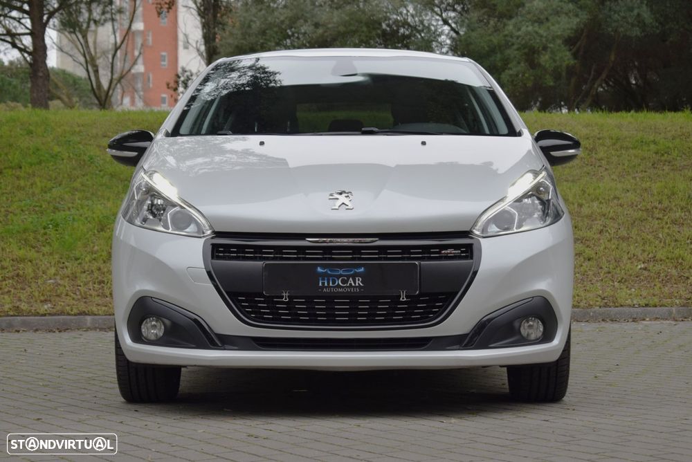 Peugeot 208 1.2 PureTech GT Line - 11