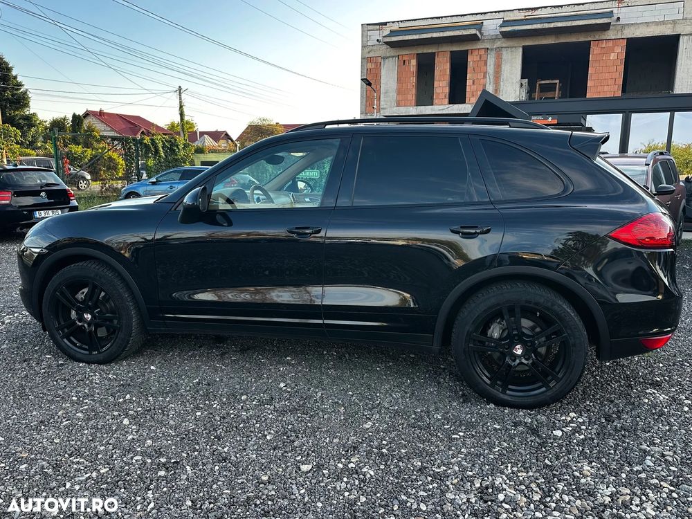 Porsche Cayenne - 5