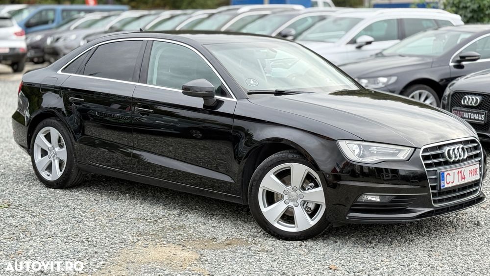 Audi A3 2.0 35 TDI S tronic Sport - 33