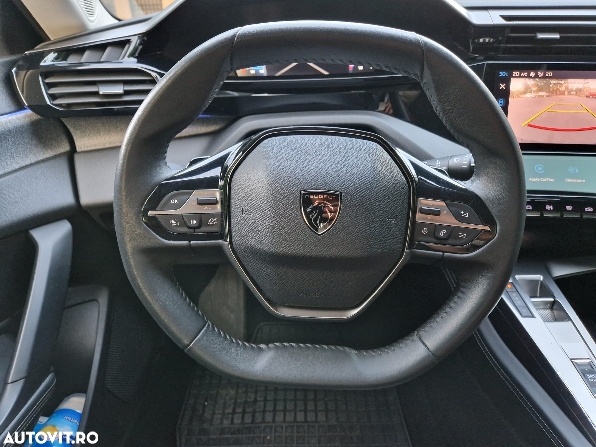 Peugeot 308 1.2 L PureTech Turbo S&S EAT8 Allure Pack - 22