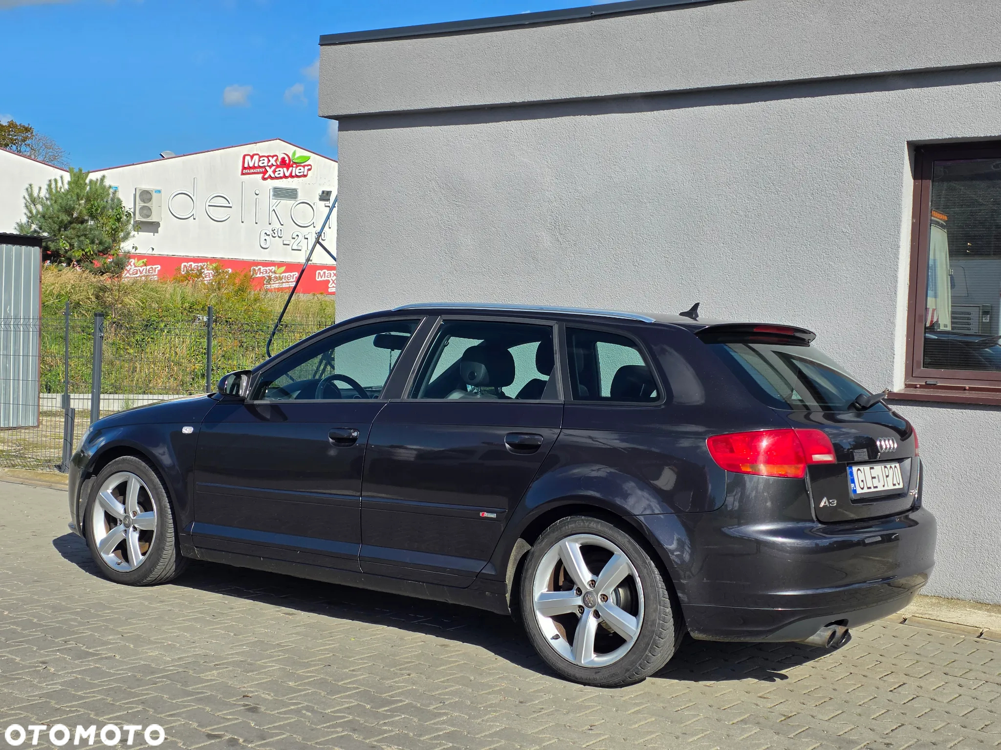 Audi A3 Sportback 2.0 TDI DPF S line Sportpaket - 4