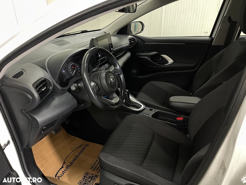 Toyota Yaris 1.5 VVT-i HSD Active - 5