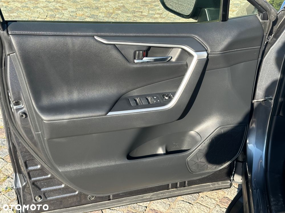 Toyota RAV4 - 17