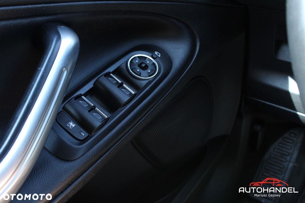 Ford S-Max - 10