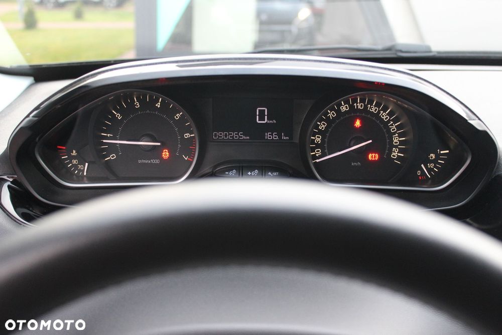 Peugeot 208 1.2 VTi Style - 7