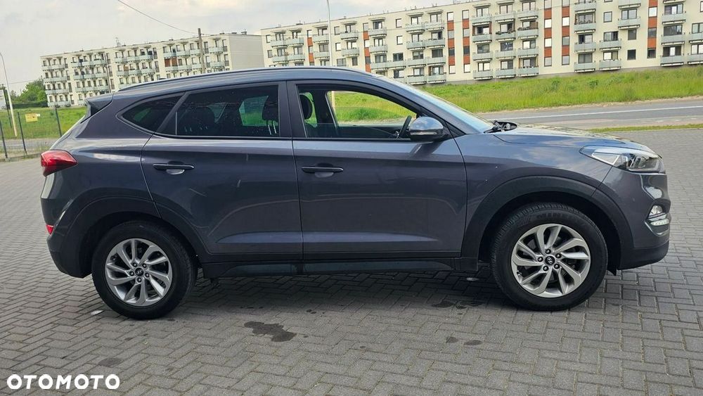 Hyundai Tucson 1.6 GDi 2WD Trend - 32