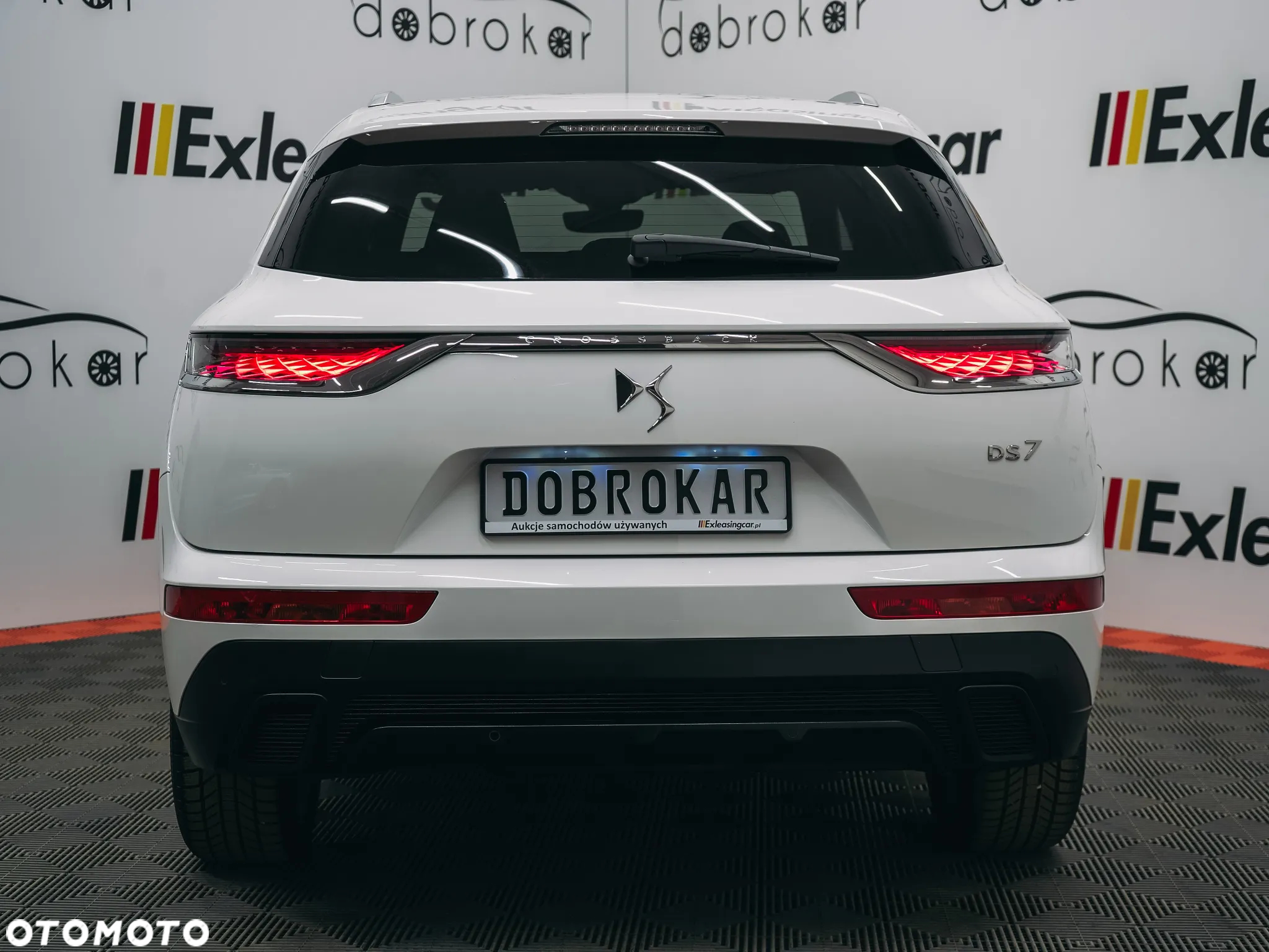 DS Automobiles DS 7 Crossback - 11