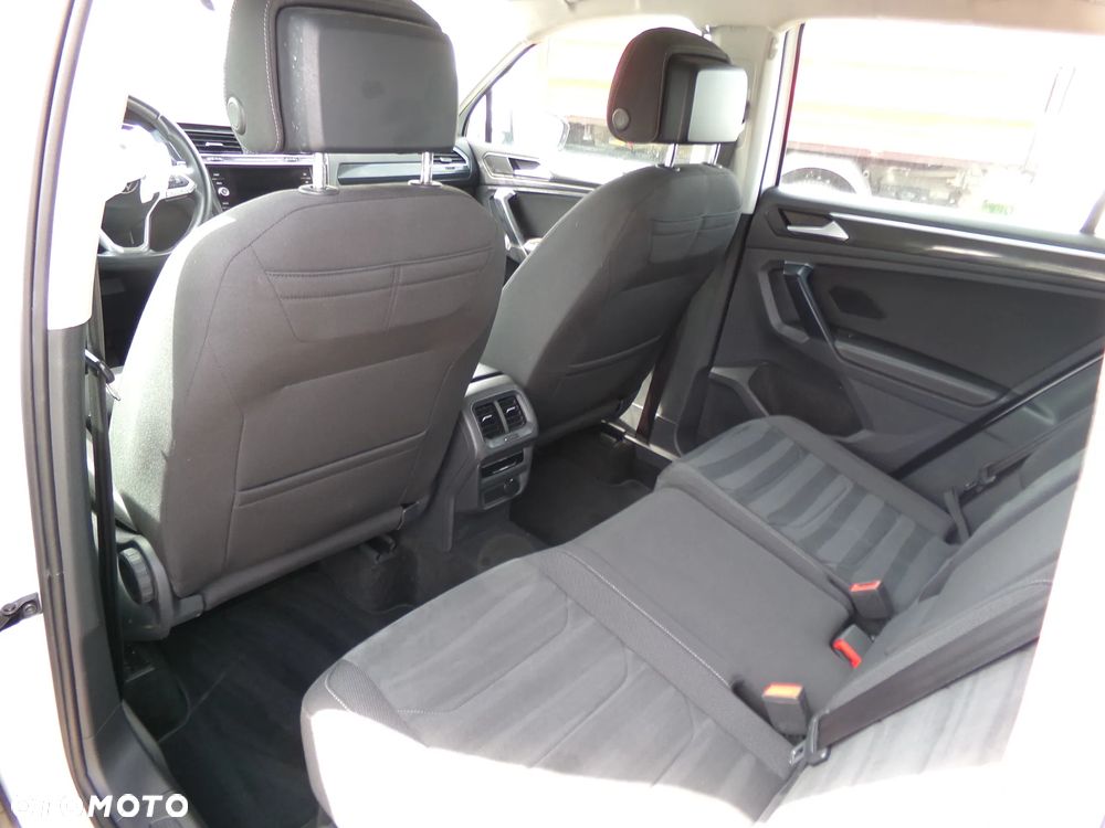 Volkswagen Tiguan 1.4 eHybrid Life DSG - 11
