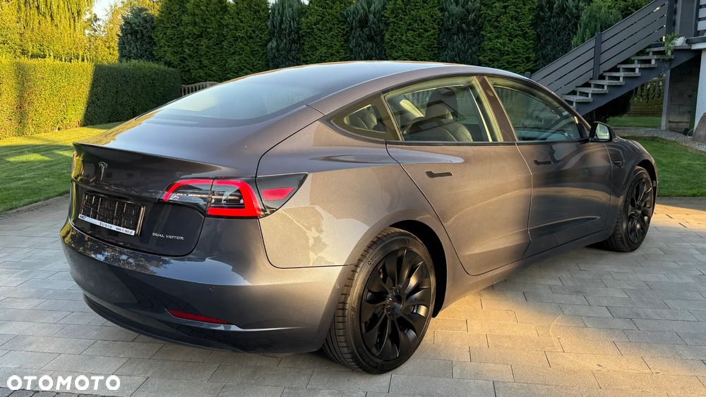 Tesla Model 3 Langstreckenbatterie Allradantrieb Dual Motor - 6