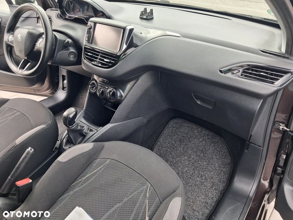 Peugeot 208 95 VTI Active - 27