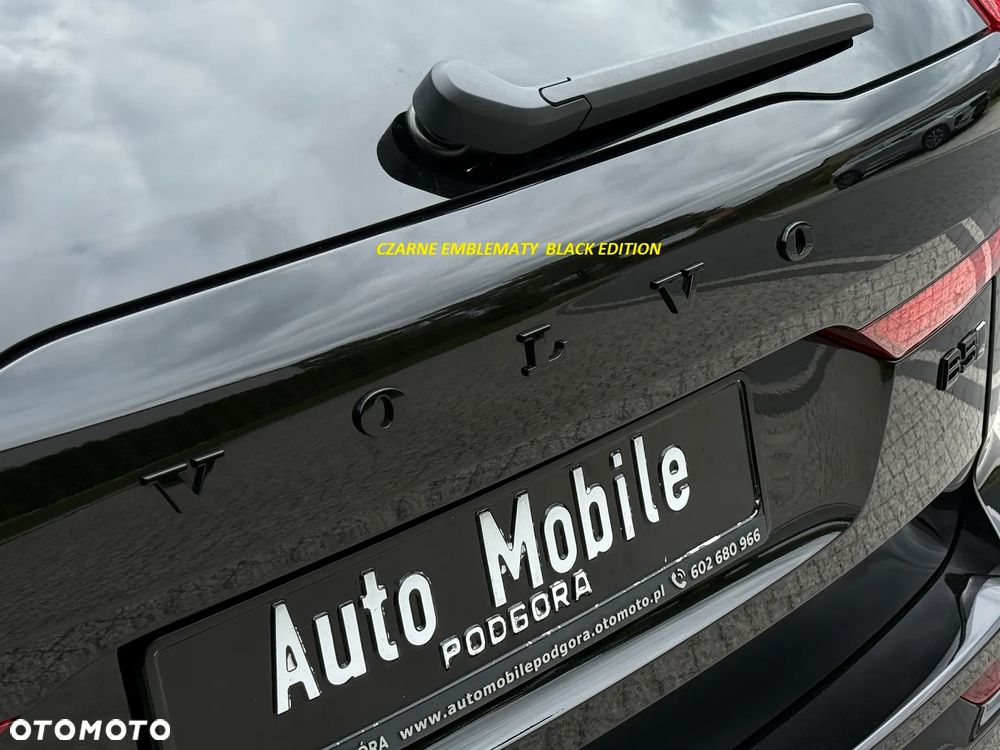Volvo XC 60 B5 B AWD Plus Dark - 32