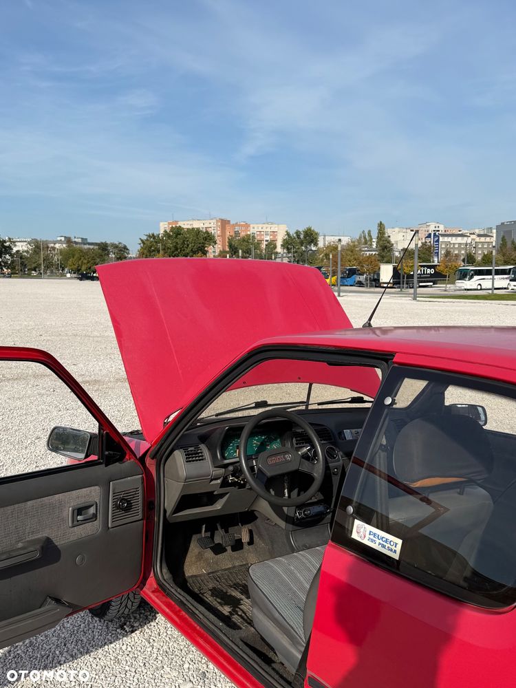Peugeot 205 1.4 XR - 16
