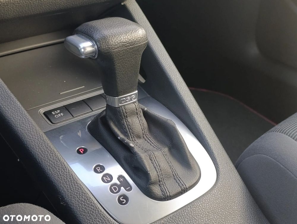 Volkswagen Golf 1.9 TDI DSG Comfortline - 11