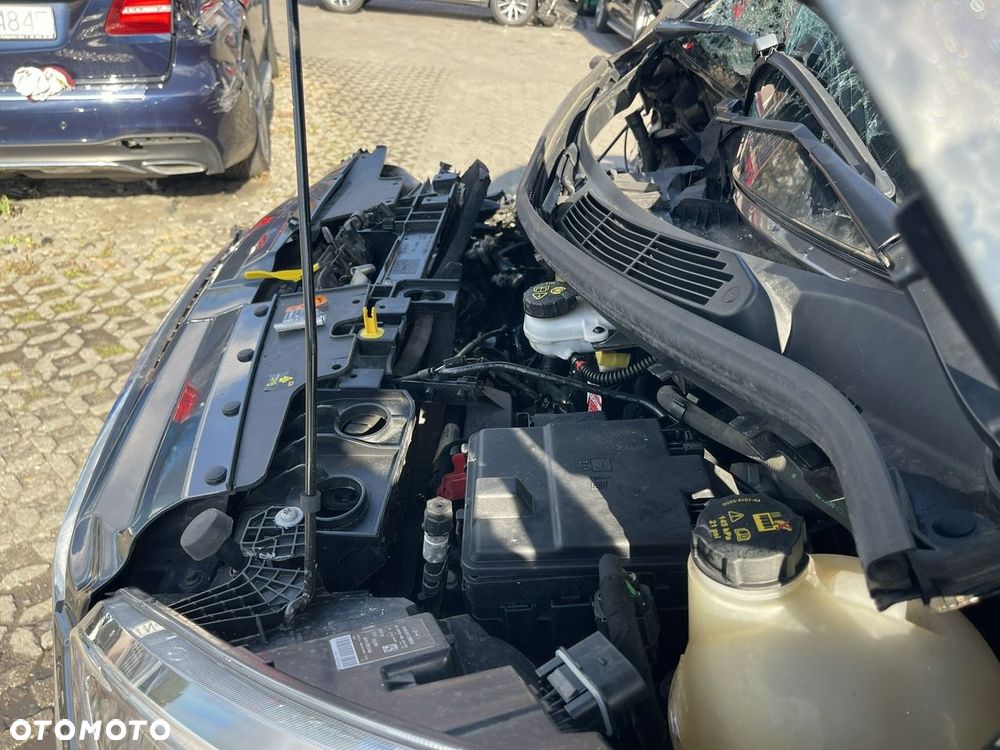 Ford Tourneo Custom 320 L2H1 VA Autm Titanium - 13