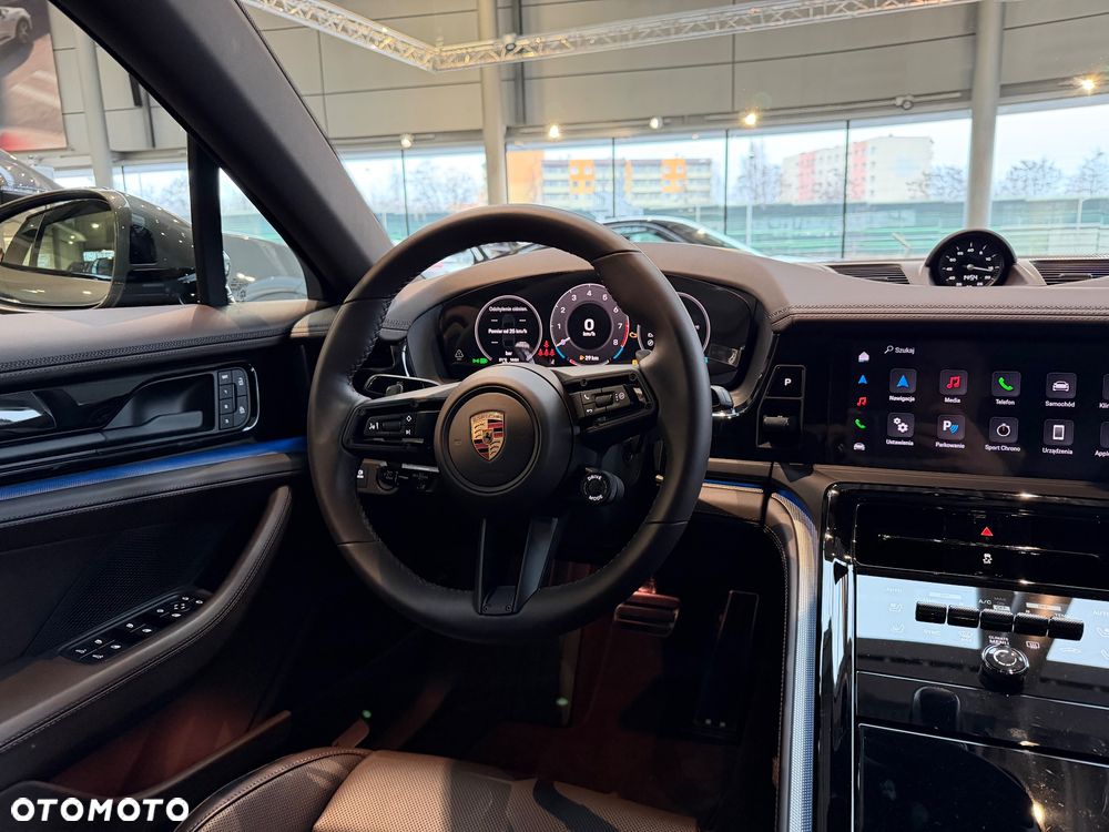 Porsche Panamera - 12
