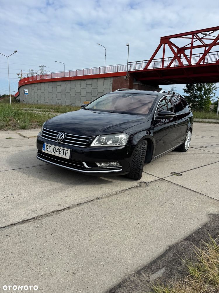 Volkswagen Passat 2.0 TDI Highline DSG - 4