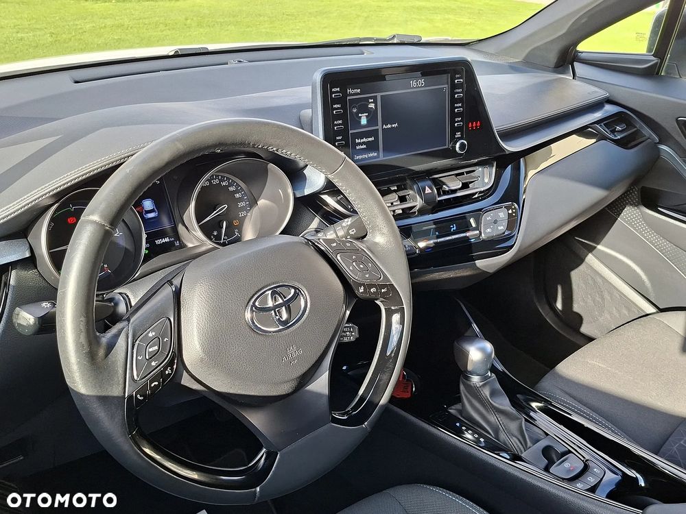 Toyota C-HR - 19