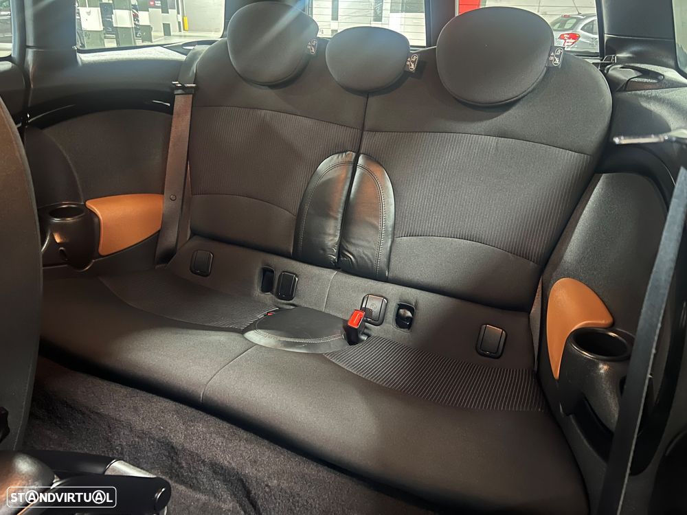 MINI Clubman Cooper D Hampton - 13