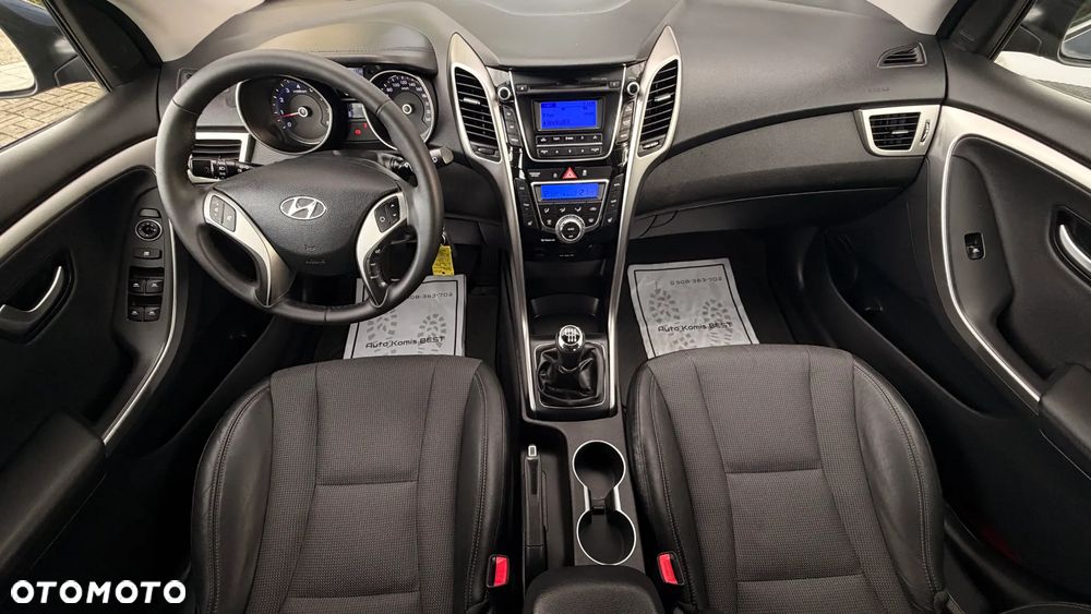 Hyundai i30 - 17