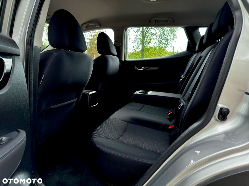 Nissan Qashqai 1.2 DIG-T Tekna - 10