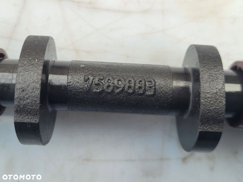 WAŁEK ROZRZĄDU MIMOŚRODOWY BMW E71 E82 E84 E88 N55B30 N55 3.0B 7589883 - 7