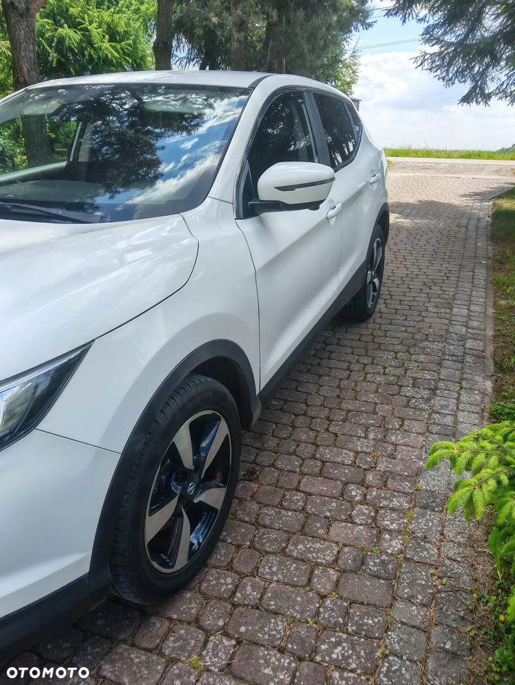 Nissan Qashqai 1.2 DIG-T Xtronic 360 - 3