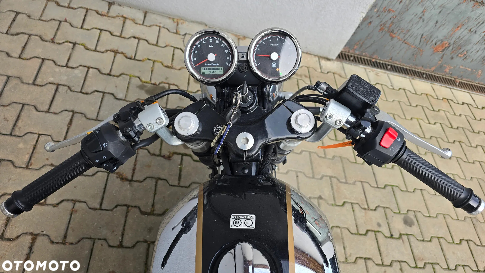 Royal Enfield Continental - 5