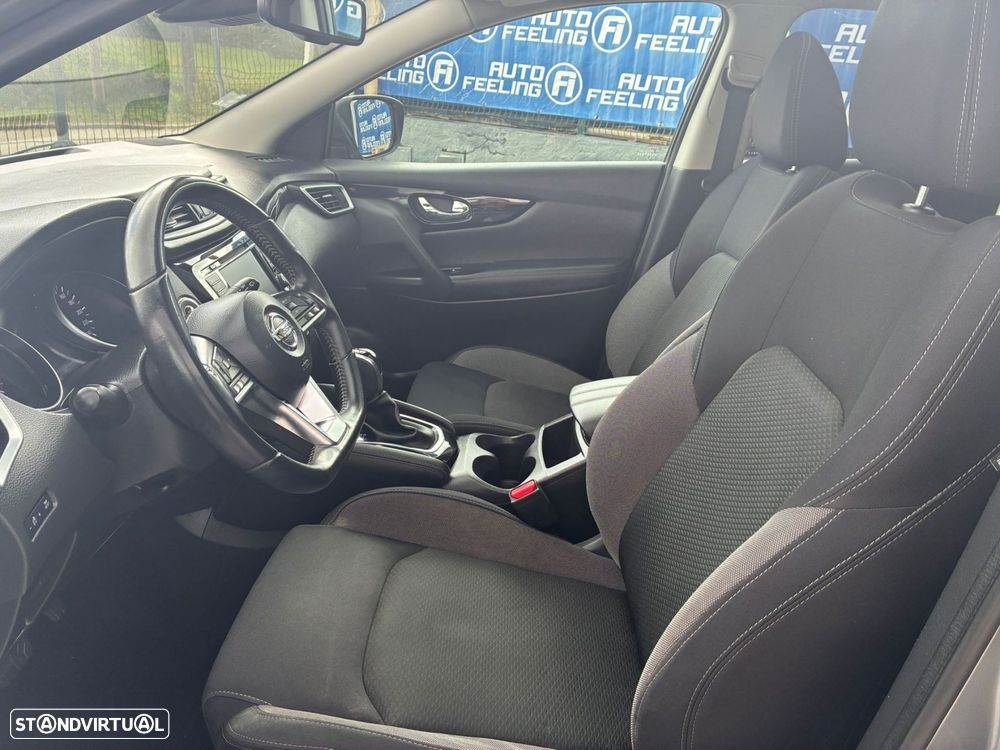 Nissan Qashqai 1.5 dCi N-Connecta DCT - 22