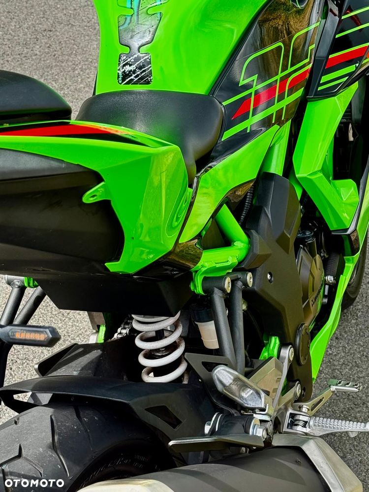 Kawasaki Ninja - 15