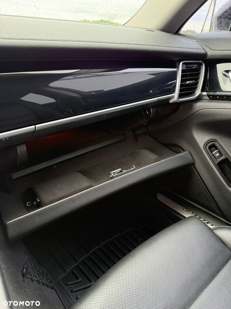 Porsche Panamera PDK Edition - 31