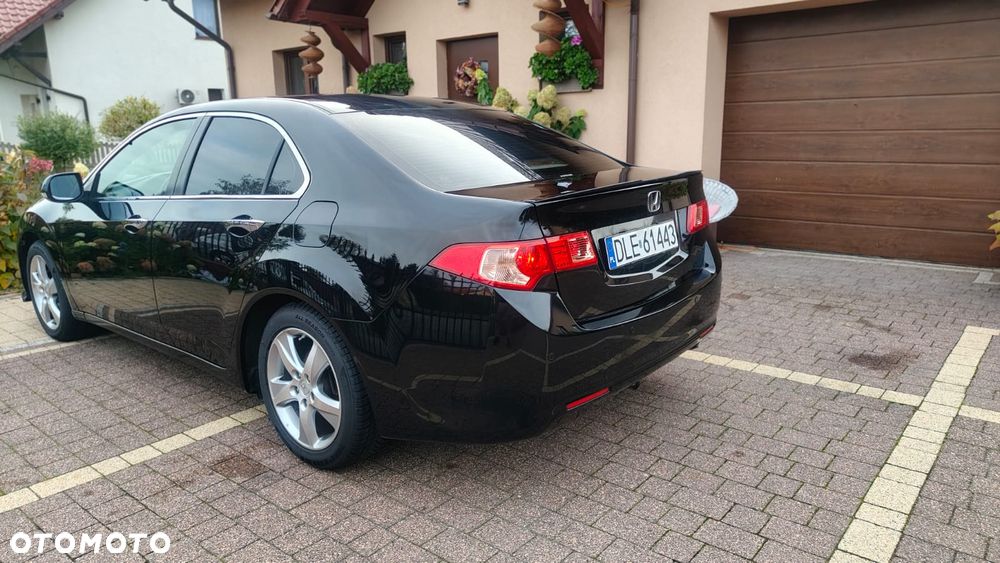 Honda Accord - 11