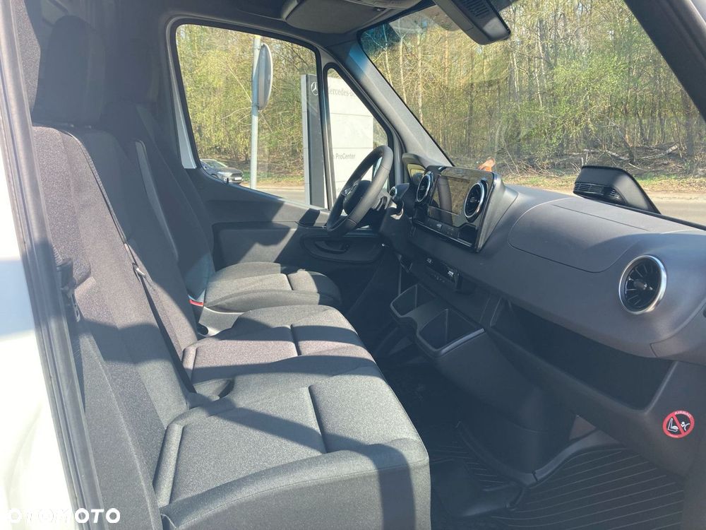 Mercedes-Benz Sprinter 317 CDI - 17