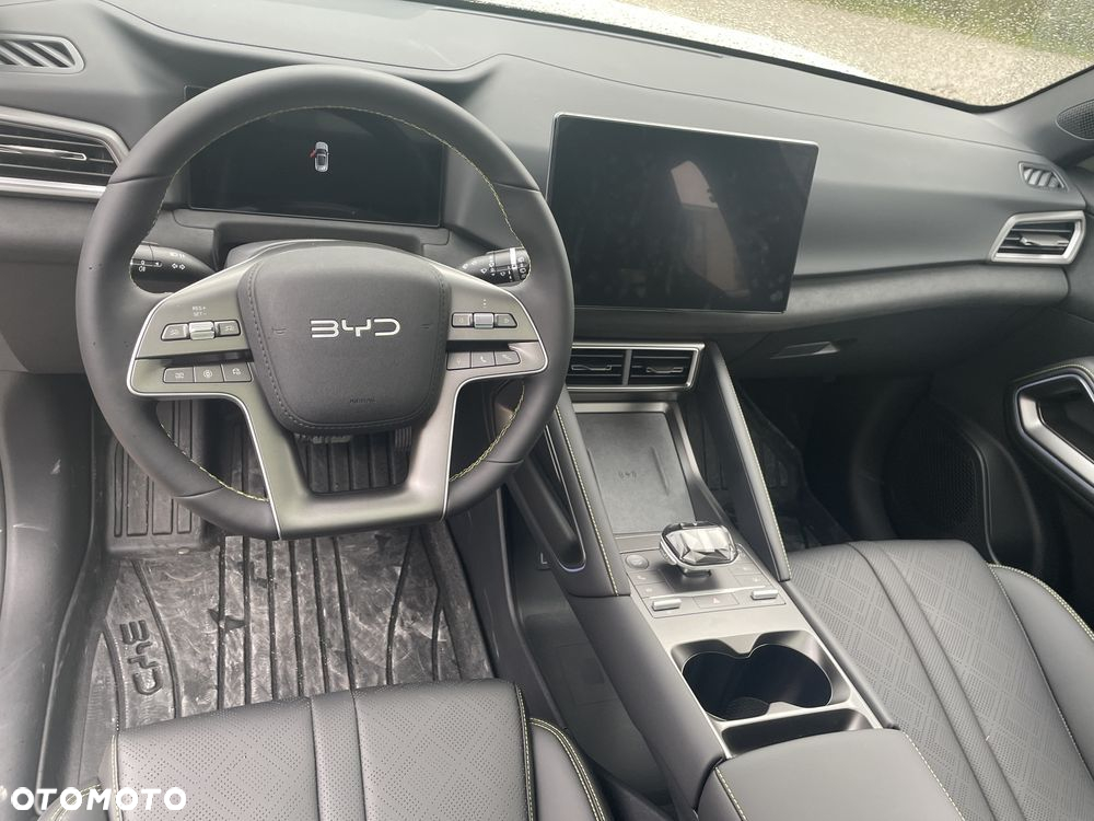 BYD Atto 2 45kWh Active - 13