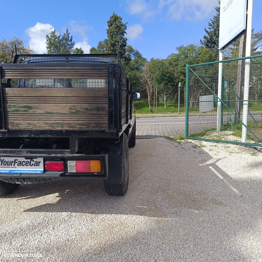 Mazda B2500 4x4 Cab. Dupla Cx. Madeira - 12