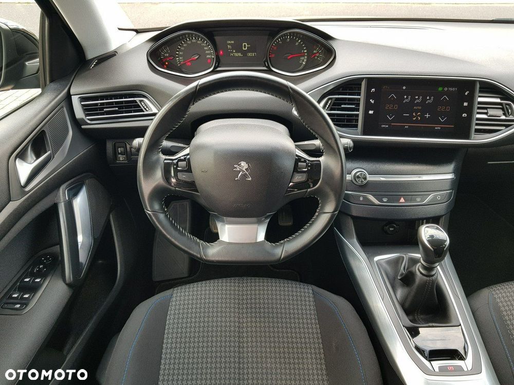 Peugeot 308 - 13