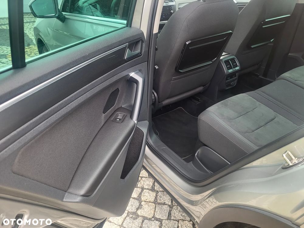 Volkswagen Tiguan - 6