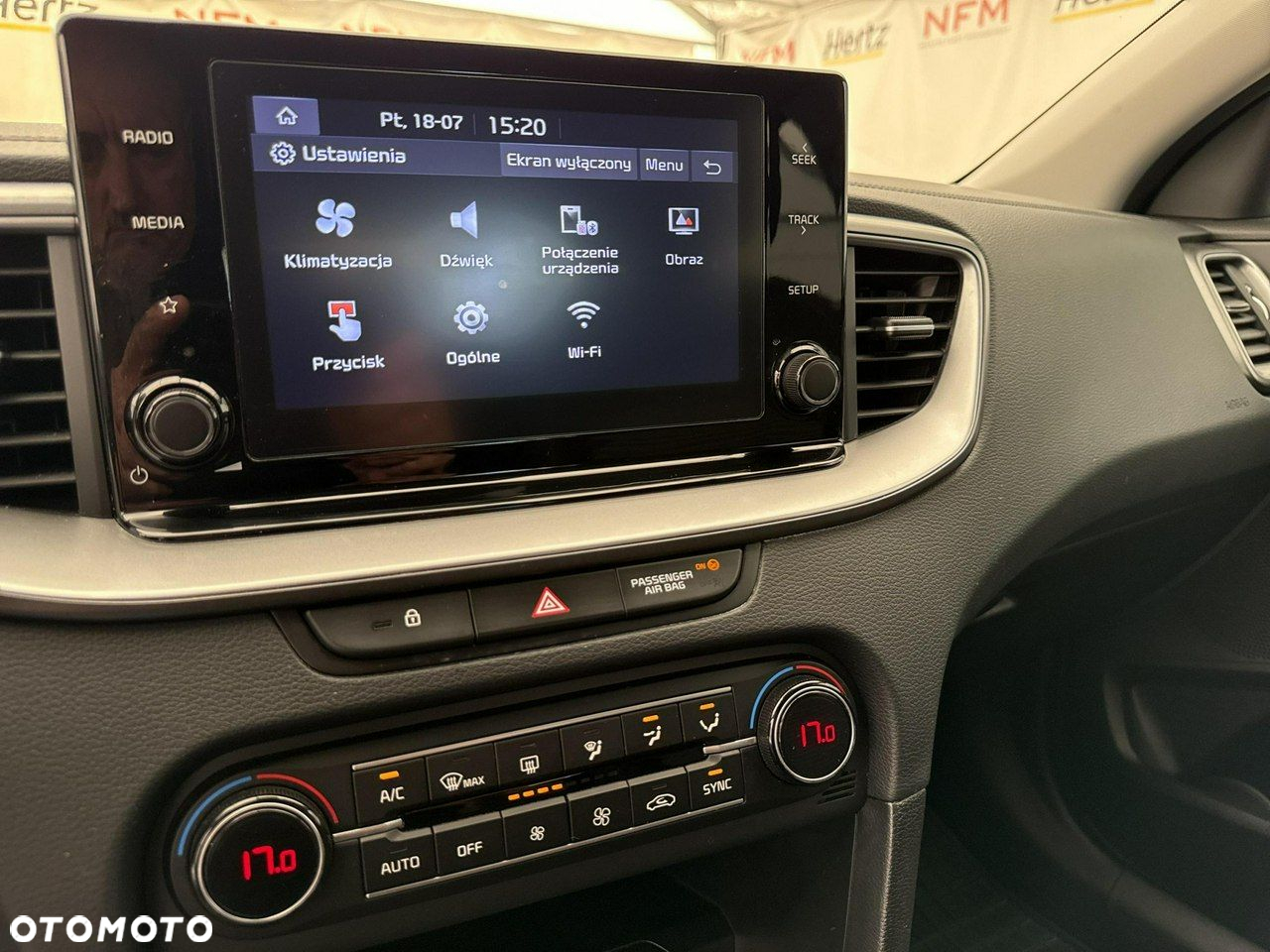 Kia XCeed - 26