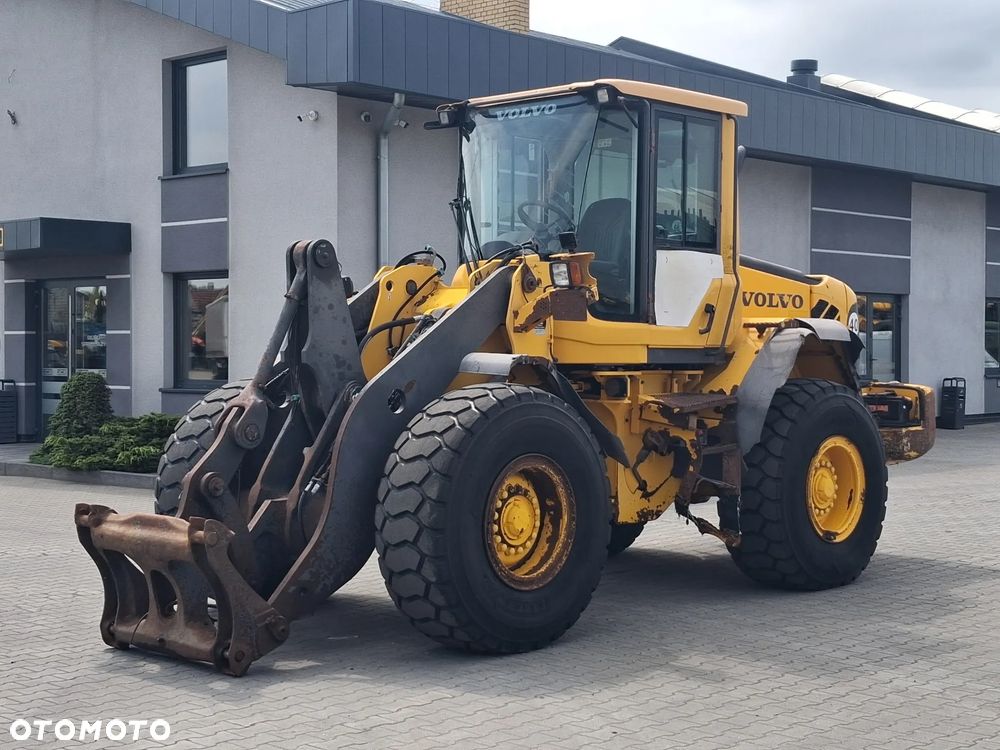 Volvo L 90 F - 1