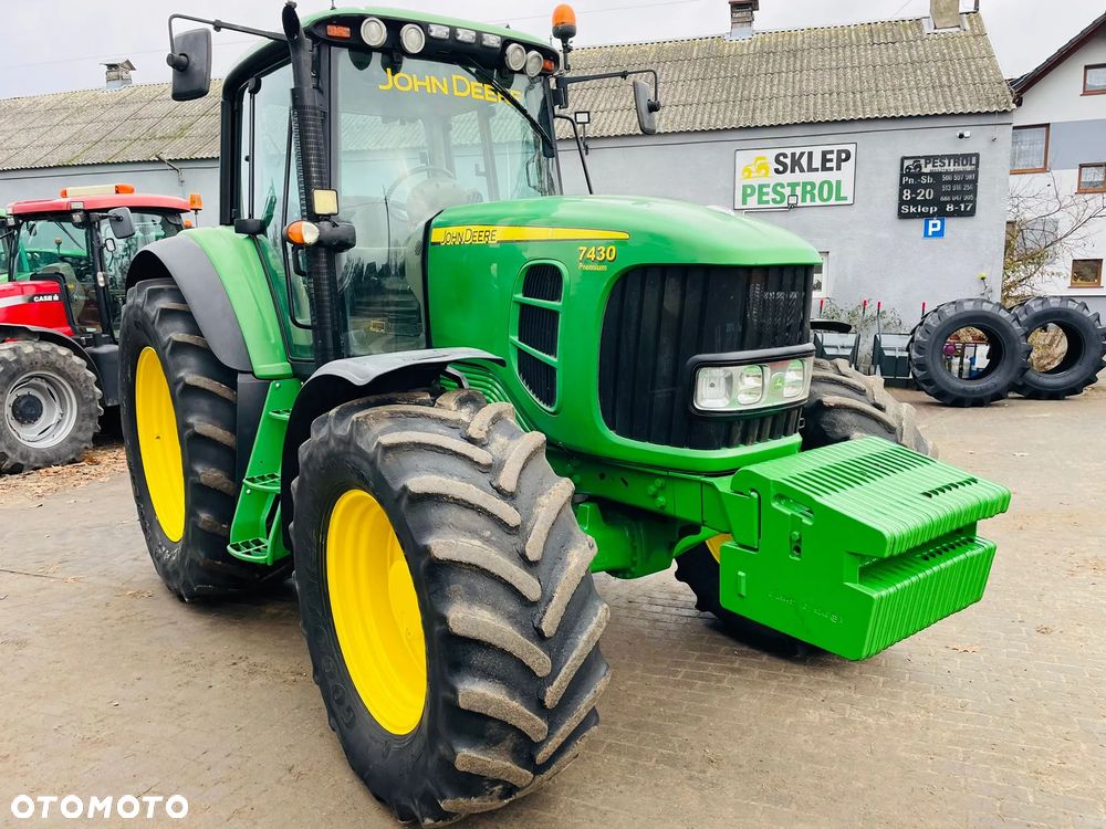 John Deere 7430 - 3