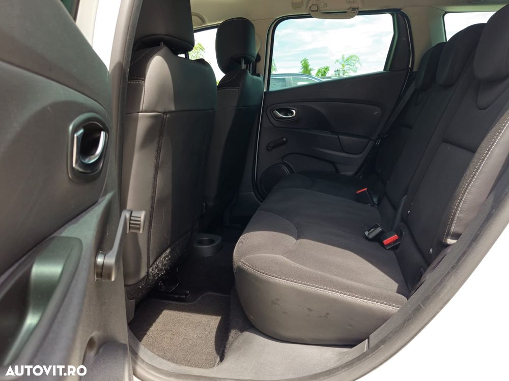 Renault Clio III 1.5dCi Night&Day - 8