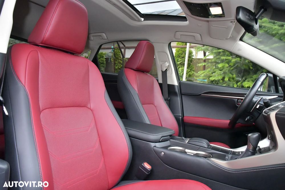 Lexus Seria NX 300h AWD Luxury - 31